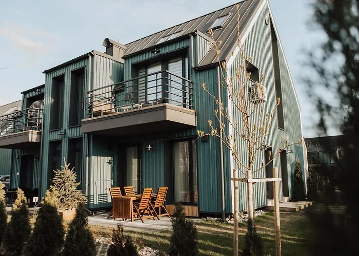 No.1 In Palanga, Vaivorykstes アパート *